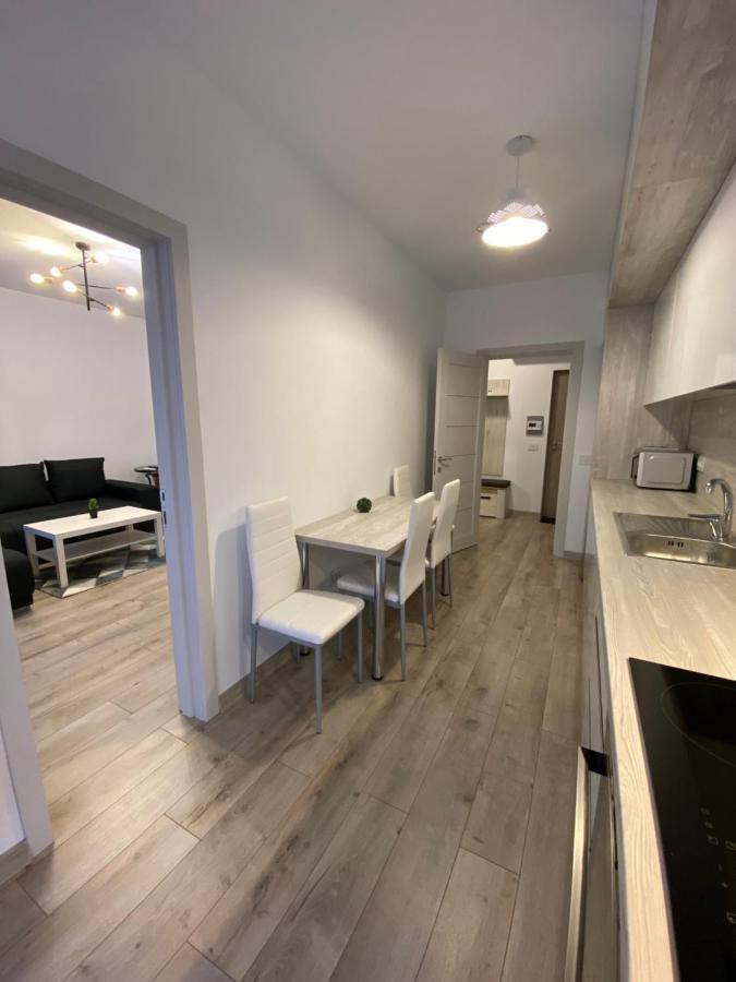 Rose Luxury Apartment Oradea - Felix Esterno foto